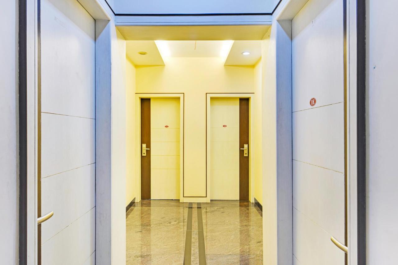 Fabexpress B Zone - Nr Us Consulate Hotel Ченай Екстериор снимка